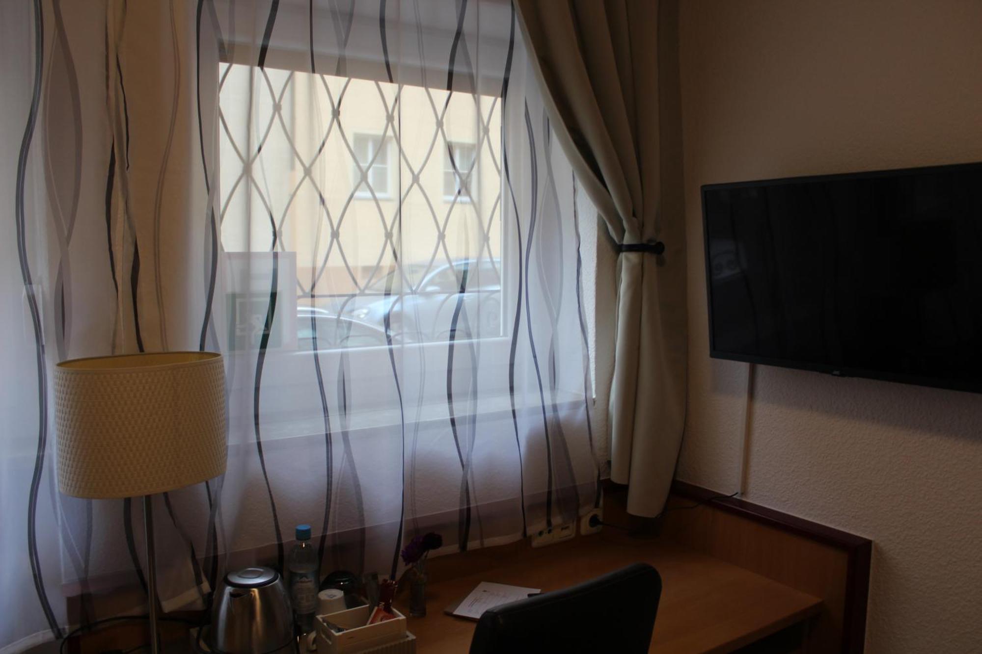 Burghotel - Das Original Нюрнберг Экстерьер фото